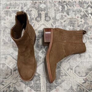 Dolce Vita Tan Suede Ankle Booties